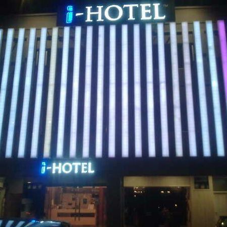 I-Hotel @ Johor Bahru Exterior foto